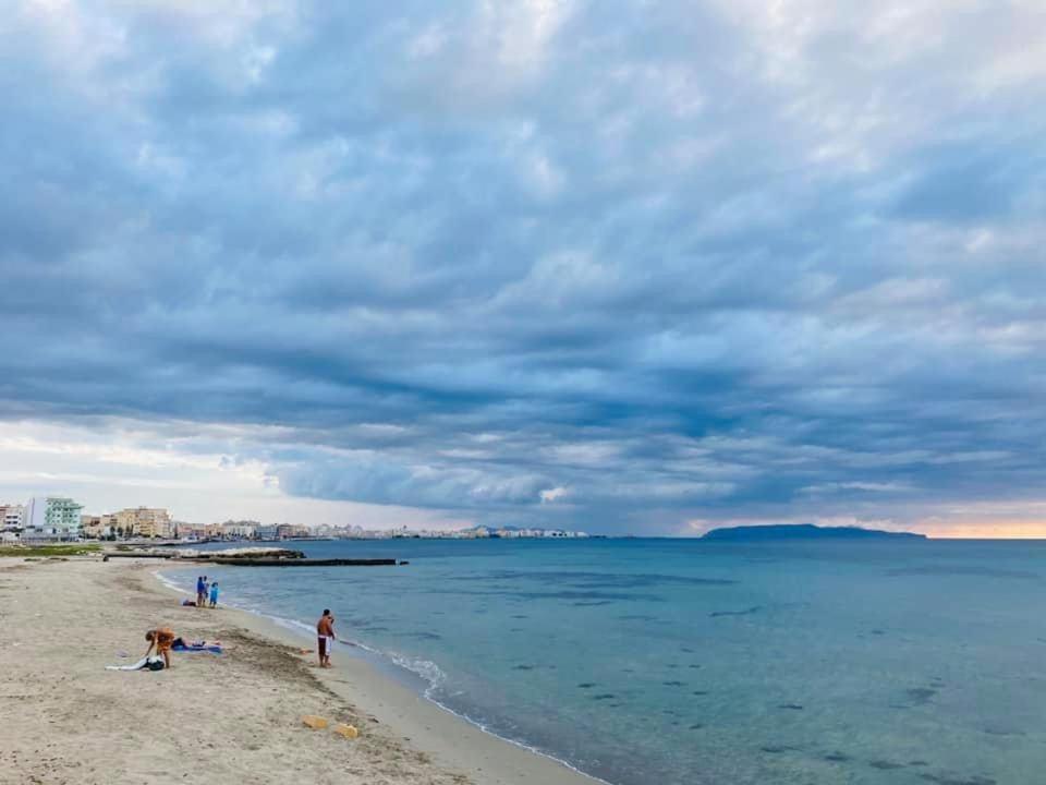 La Dimora Di Clara Villa Trapani Luaran gambar